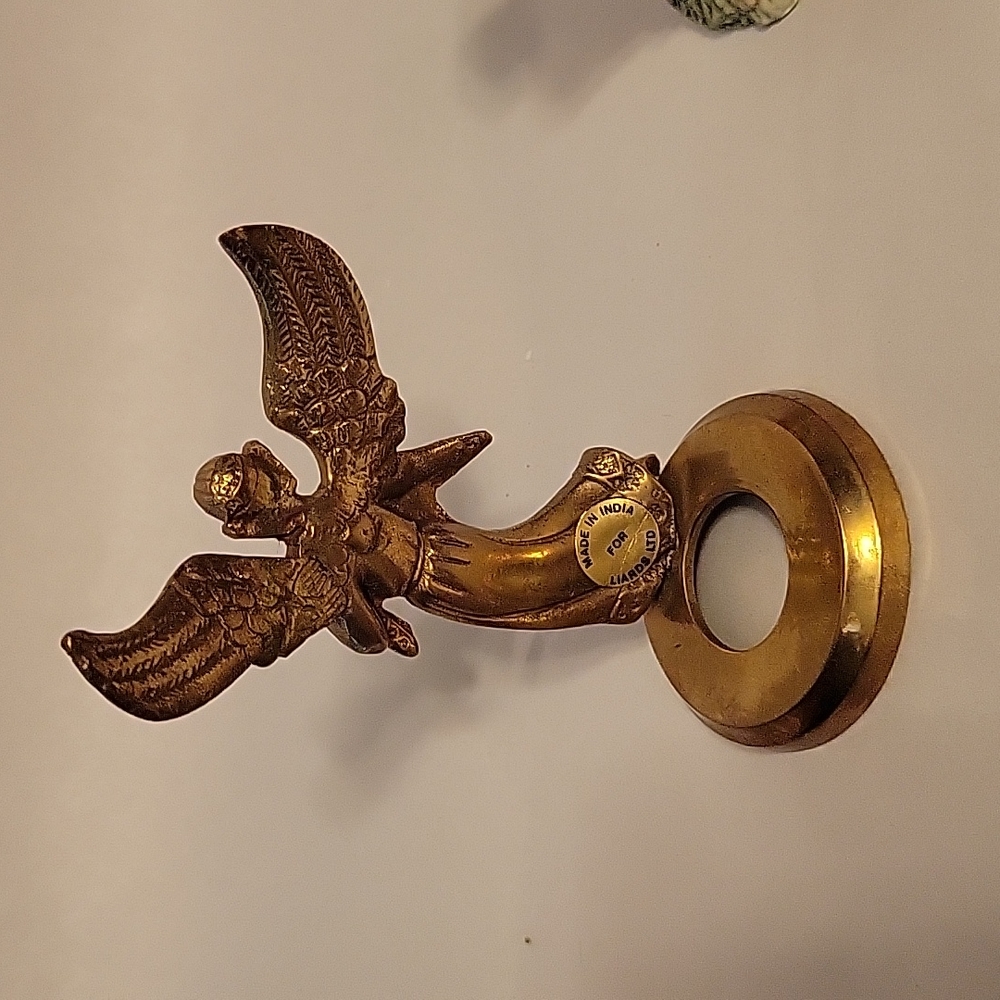 Liards Brass Angel - Picture 2 of 2